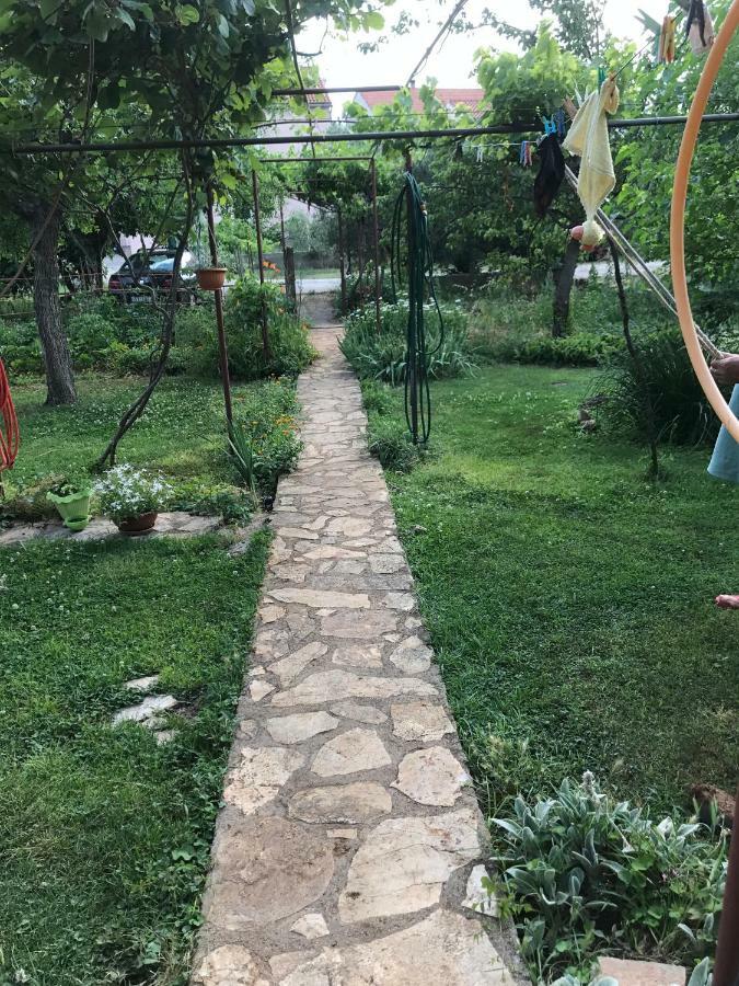 Green Quiet Apartments Водице Экстерьер фото